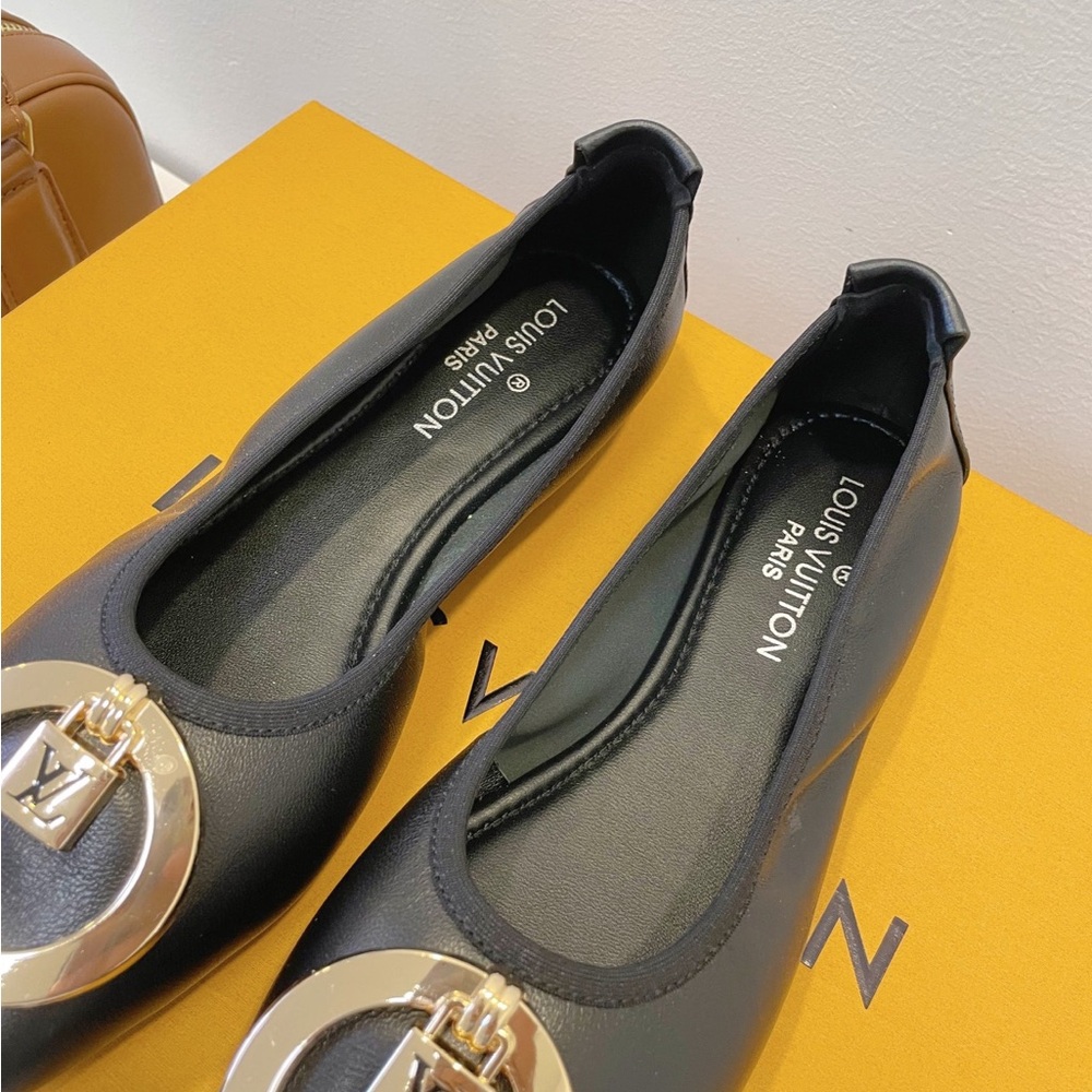 Women’s Louis Vuitton Ballet Flats | Black Leather Gold Lock Hardware - Picture 2 of 6